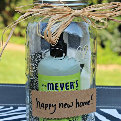 {Simple Gifting} 10 Mrs. Meyer’s Gift Basket Ideas