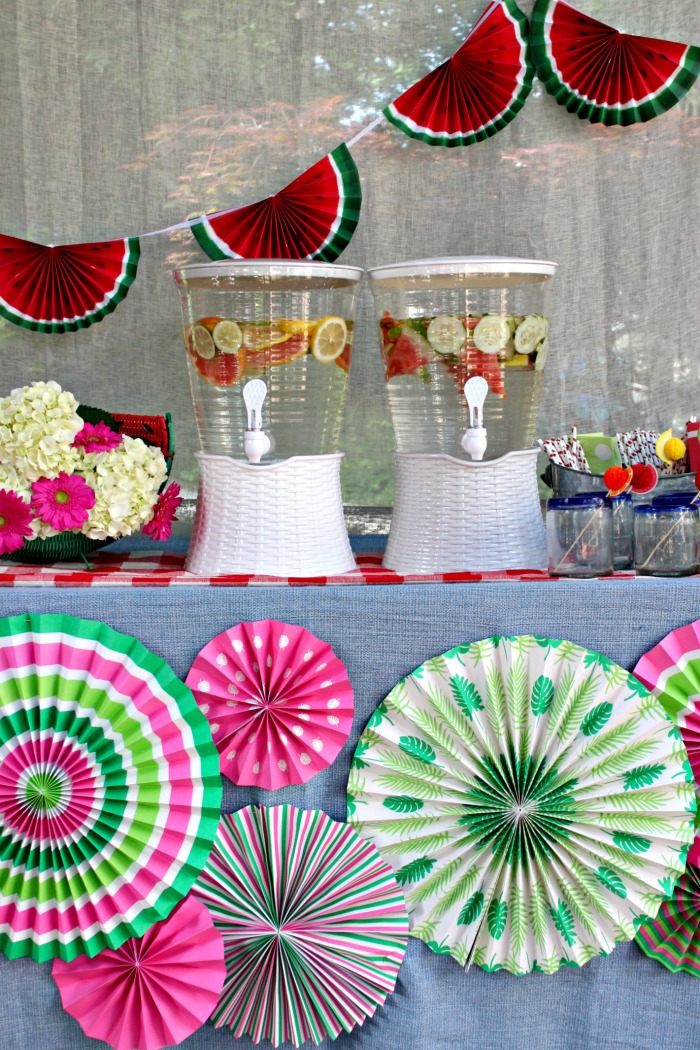 How To Set Up A Beverage Station For Summer Entertaining - Southern State  of Mind Blog by Heather